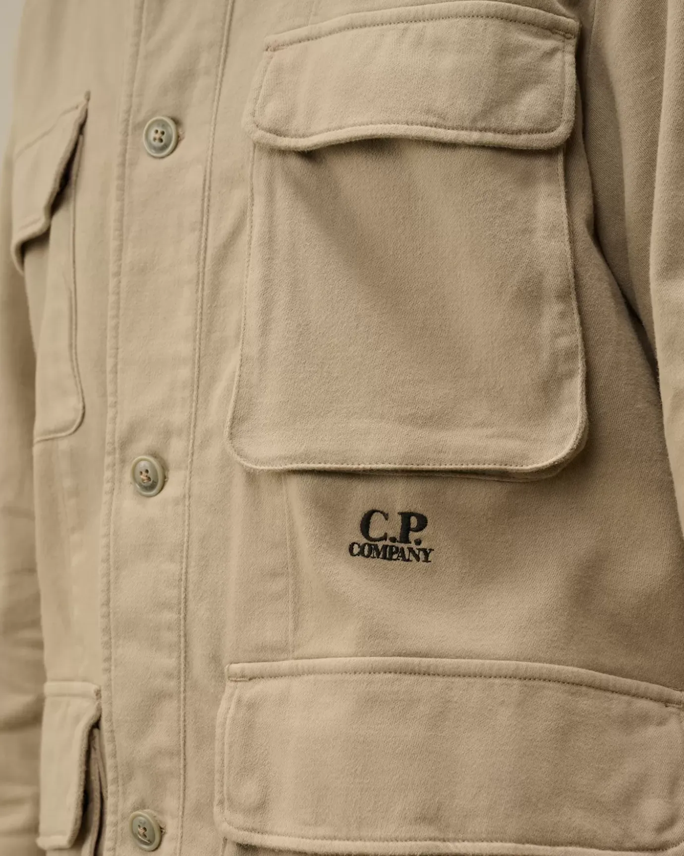 Overshirt<C.P. Company Armored Stretch Satin Buttoned Overshirt Vintage Khaki – Beige