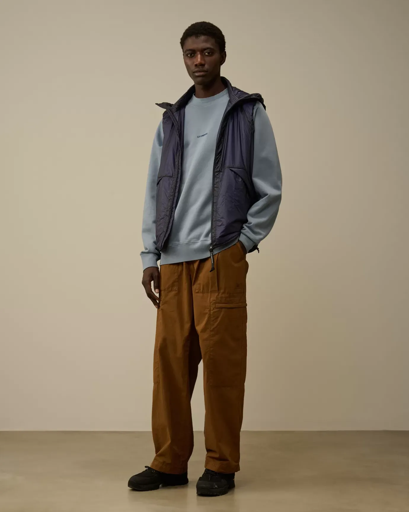 Sweatshirts<C.P. Company Brushed and Emerized Diagonal Fleece Logo Crew Neck Sweatshirt Flint Stone – Blue