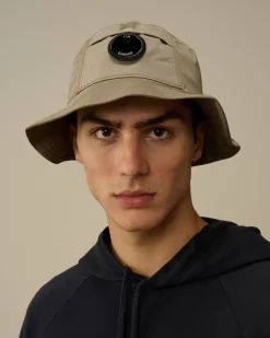 Hats<C.P. Company Chrome-R Bucket Hat Walnut – Beige