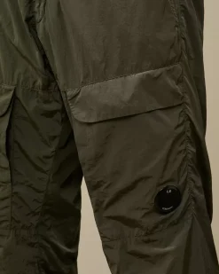 Trousers<C.P. Company Chrome-R Loose Cargo Pants Grape Leaf – Green
