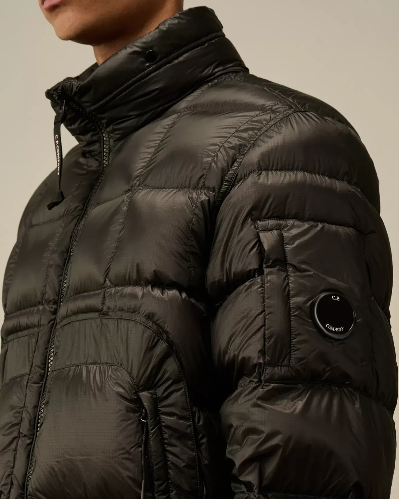 Jacket & Coats<C.P. Company D.D. Shell Hooded Short Down Jacket Black