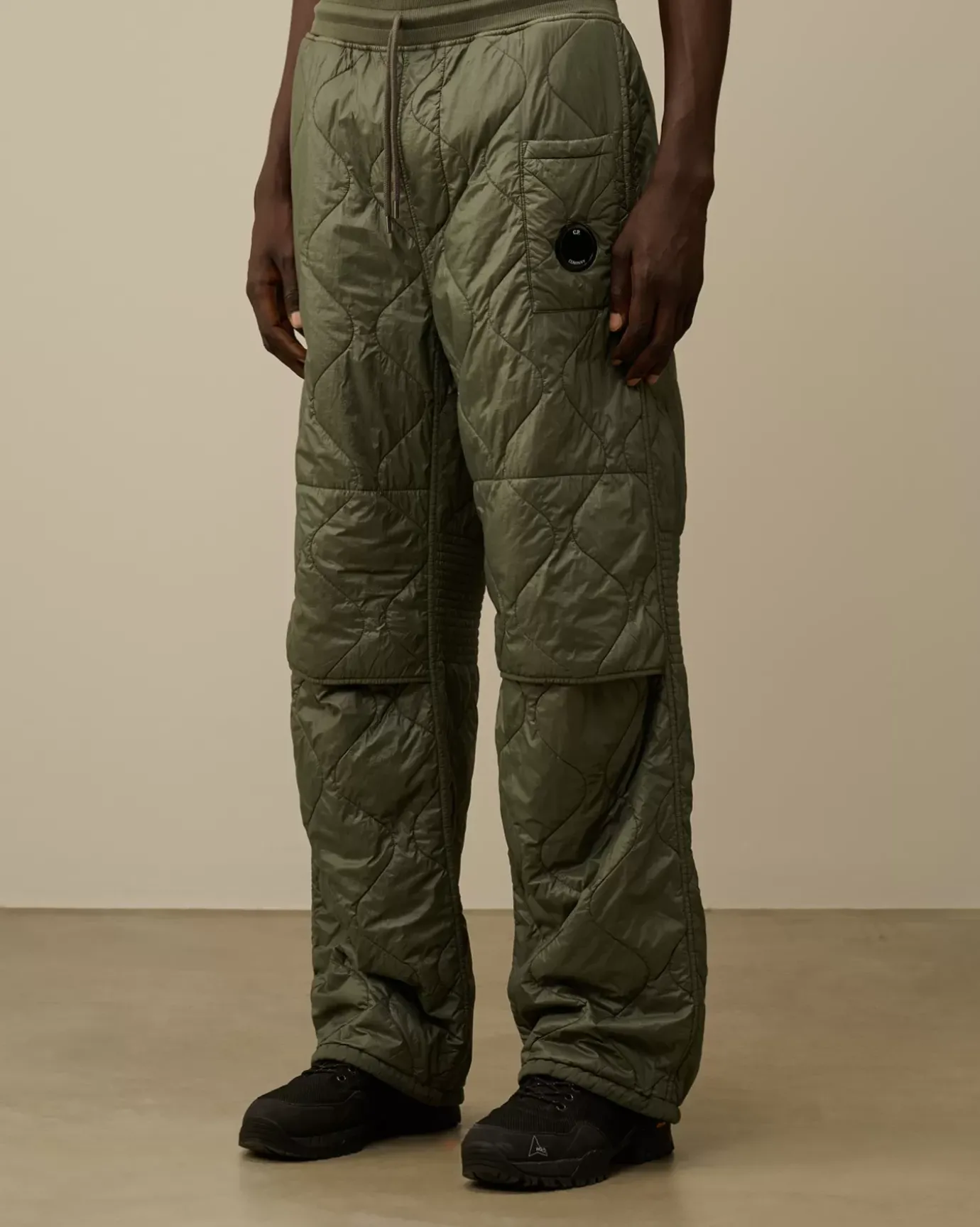 Tracksuits & Shorts<C.P. Company Diagonal Raised Fleece Mixed Quilted Sweatpants Grape Leaf – Green