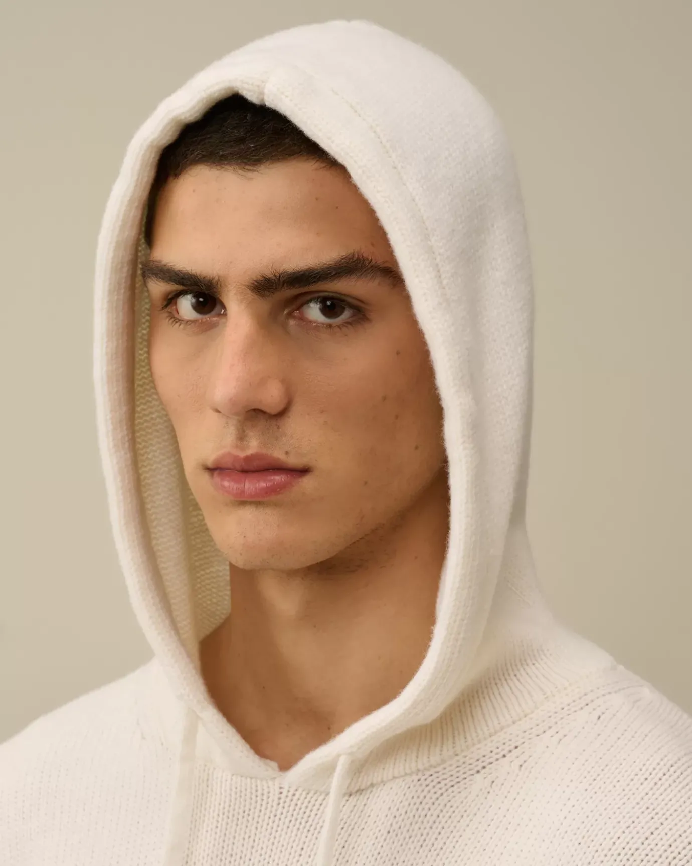 Jumpers<C.P. Company Lambswool GRS Boxy Hooded Knit Gauze White