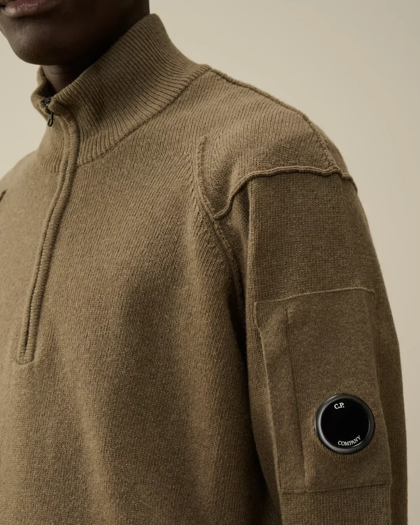 Jumpers<C.P. Company Lambswool GRS Half Zipped Knit Walnut – Beige