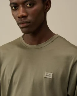 T-shirts & Polo<C.P. Company Mercerized 70/2 Jersey Gasato Longsleeved Logo Patch T-Shirt Grape Leaf – Green