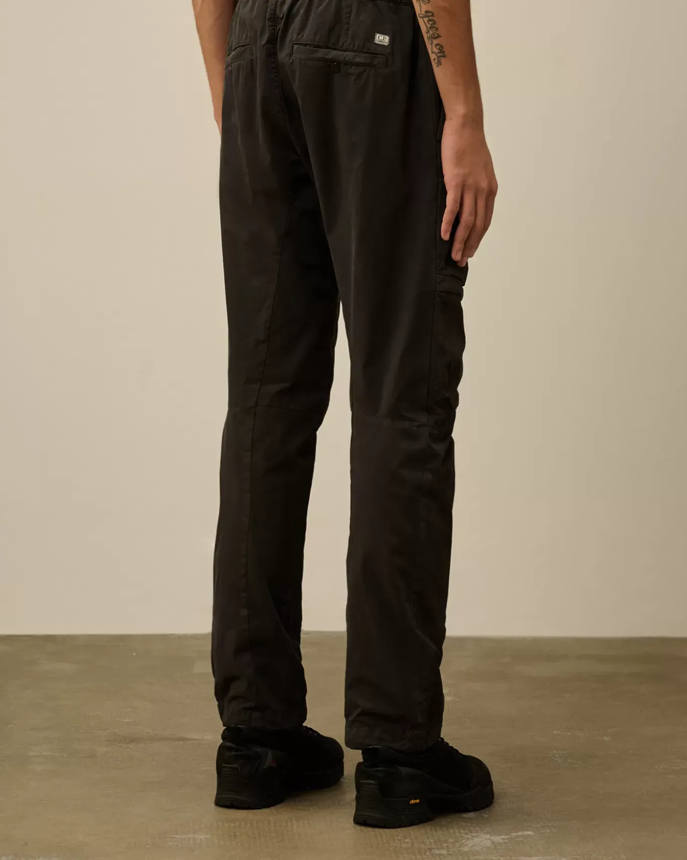 Trousers<C.P. Company Microreps Regular Cargo Pants Black Sand