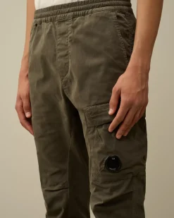 Trousers<C.P. Company Stretch Sateen Ergonomic Lens Single Cargo Pants Grape Leaf – Green