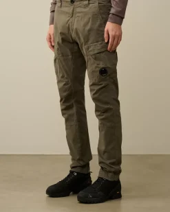 Trousers<C.P. Company Stretch Sateen Ergonomic Lens Cargo Pants Grape Leaf – Green