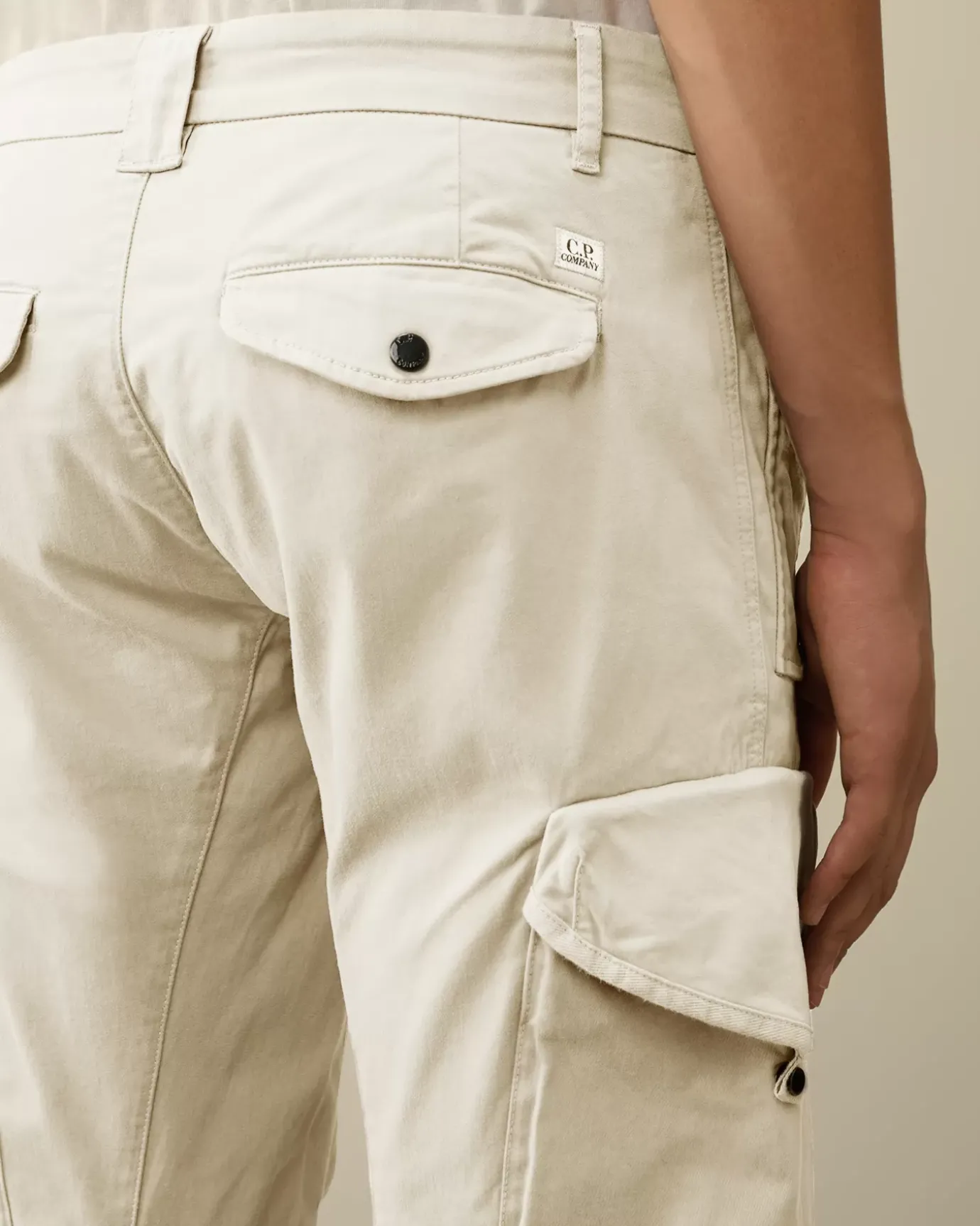 Trousers<C.P. Company Stretch Sateen Ergonomic Lens Cargo Pants Gauze White