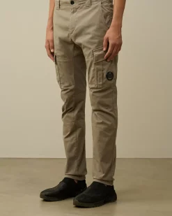 Trousers<C.P. Company Stretch Sateen Ergonomic Lens Double Cargo Pants Vintage Khaki – Beige